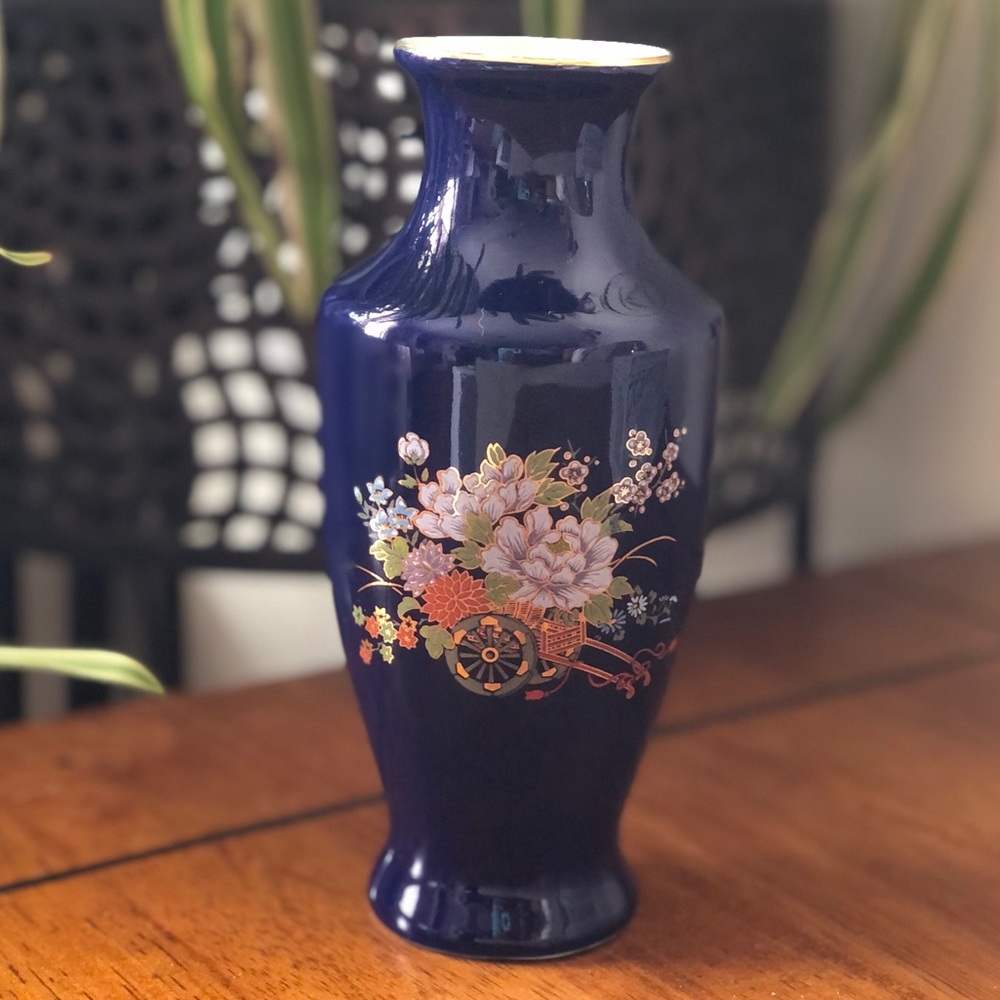 80s Japanese Cobalt Blue Floral Pattern Bud Vase
